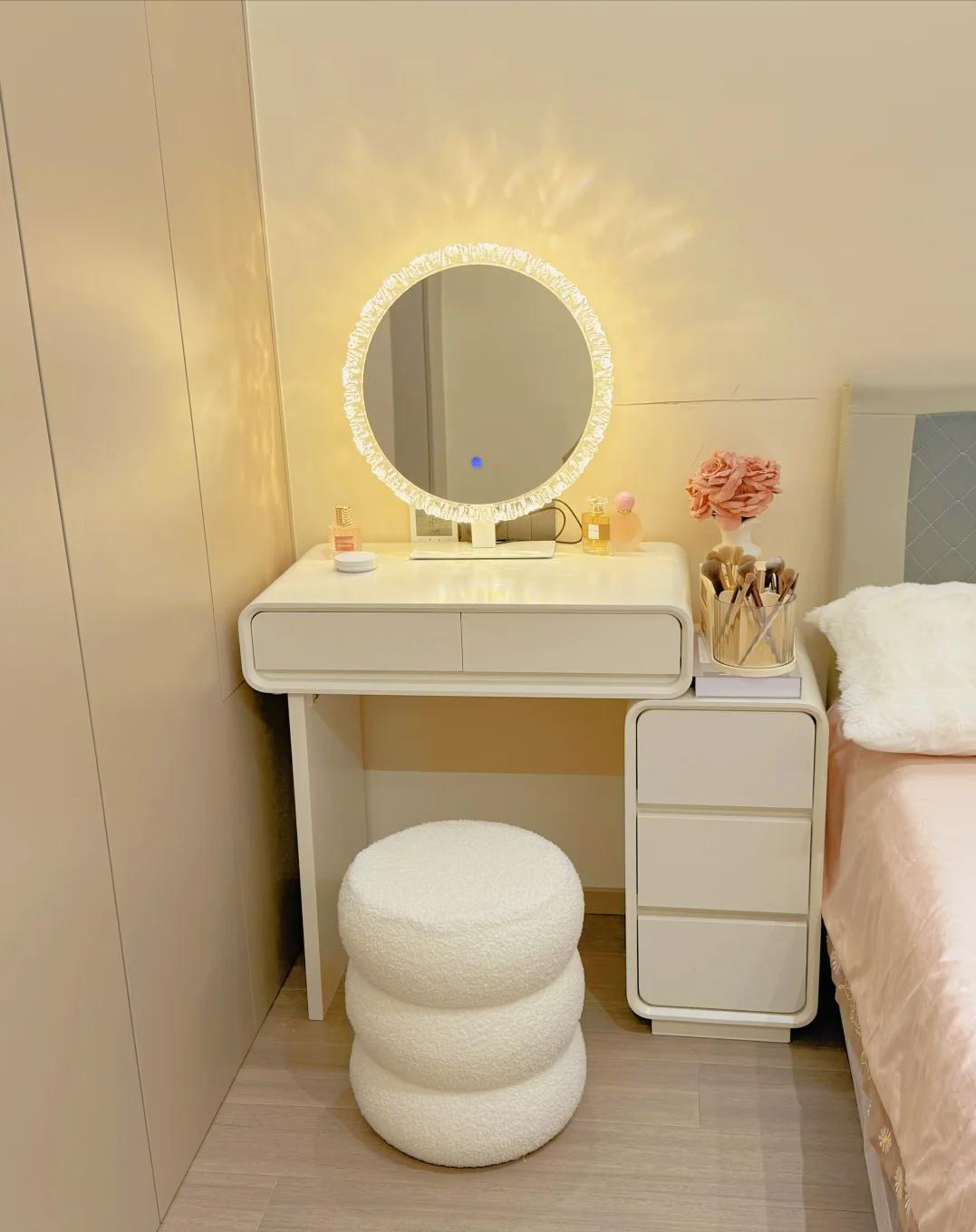 Sau khi sống ở 3 ngôi nhà, tôi nhận ra: 5 món nội thất tưởng sang mà vô dụng, khiến nhà chật và phí tiền- Ảnh 4.