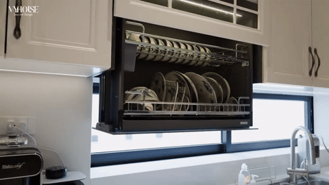 Video: Cận cảnh biệt thự chục tỷ của Thành Chung và vợ hot girl, được khen đẹp hơn cả nhà Văn Hậu - Hải My- Ảnh 2. Video: Cận cảnh biệt thự chục tỷ của Thành Chung và vợ hot girl, được khen đẹp hơn cả nhà Văn Hậu - Hải My- Ảnh 2.