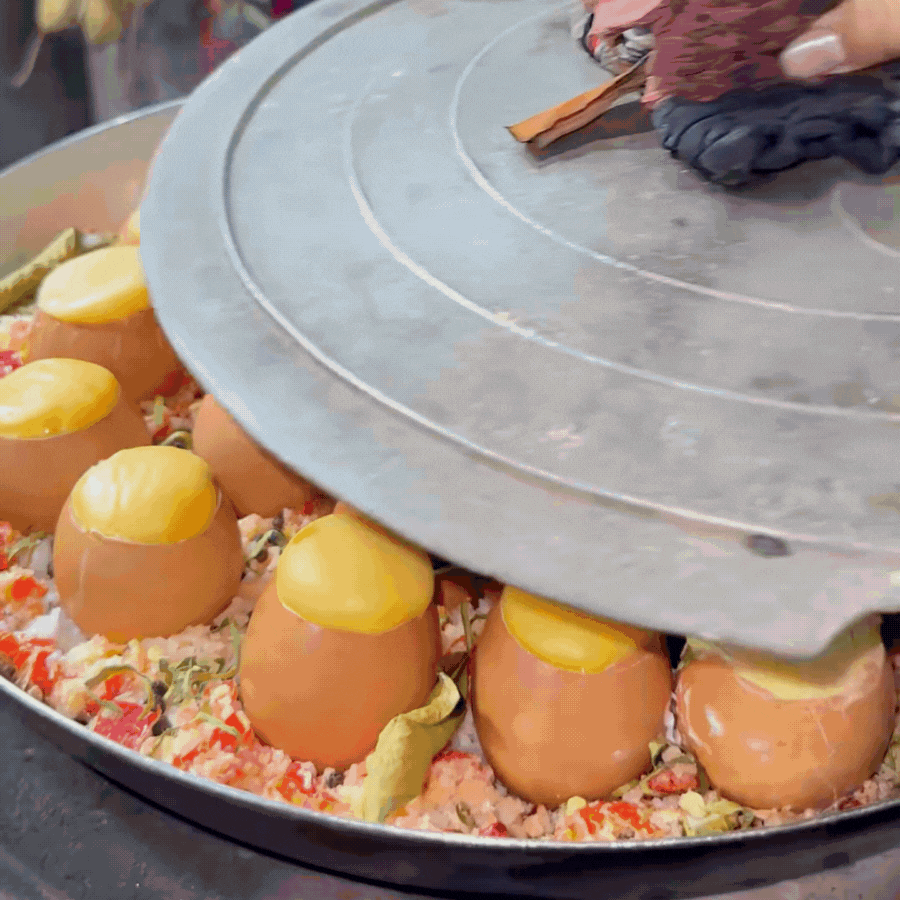 Hơn 1 triệu người "chảy nước miếng": Món ăn vặt miền Tây quen thuộc bỗng thành hiện tượng, bí quyết nằm ở thứ gia vị giản dị này!- Ảnh 10.