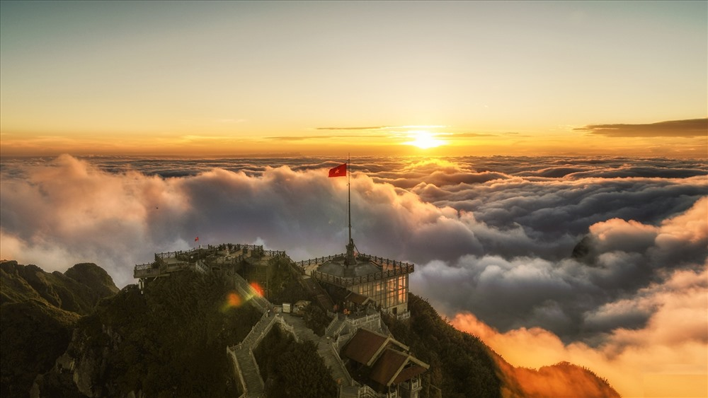 photo-1762489408089 photo-1762489408089