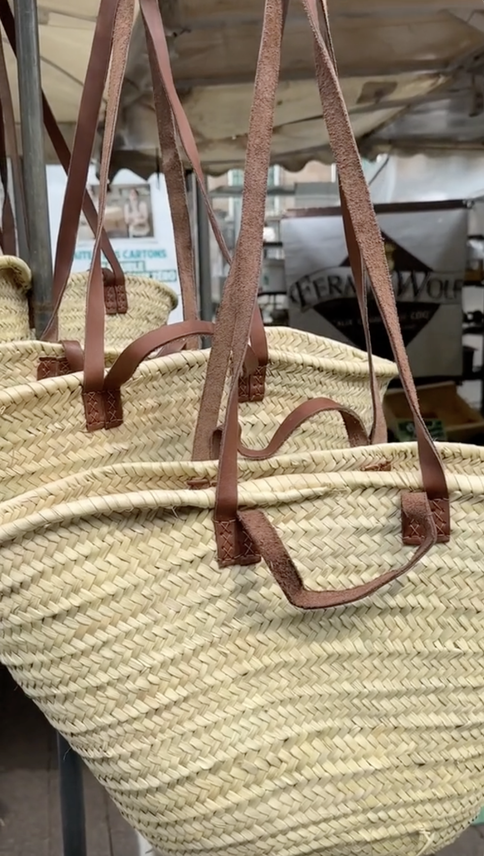 Thái Công nói gì về túi Hermès giả?- Ảnh 4. Thái Công nói gì về túi Hermès giả?- Ảnh 4.