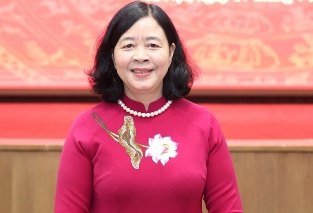 Bà Bùi Thị Minh Hoài giữ chức Chủ tịch Ủy ban Trung ương MTTQ Việt Nam- Ảnh 1. Bà Bùi Thị Minh Hoài giữ chức Chủ tịch Ủy ban Trung ương MTTQ Việt Nam- Ảnh 1.