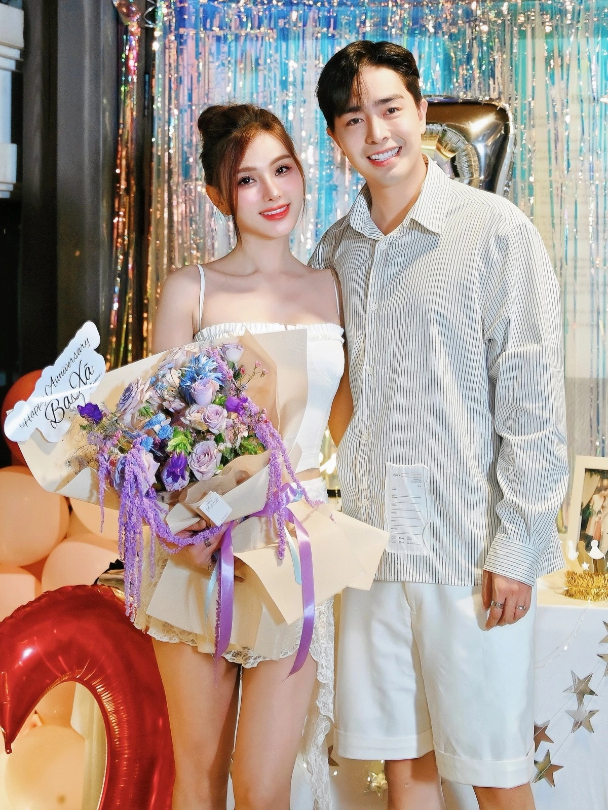 Hôn nhân của nữ ca sĩ một lần đò, có con riêng, lấy chồng mới kém 10 tuổi, cực điển trai- Ảnh 3. Hôn nhân của nữ ca sĩ một lần đò, có con riêng, lấy chồng mới kém 10 tuổi, cực điển trai- Ảnh 3.