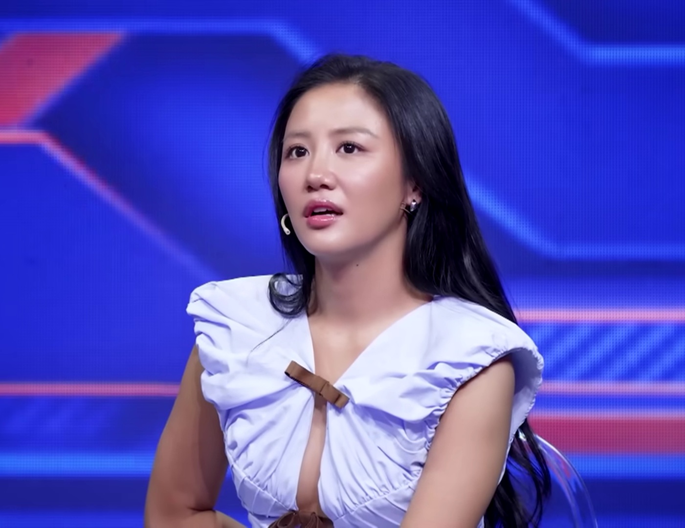 Văn Mai Hương bị phát hiện buôn bất động sản- Ảnh 2.