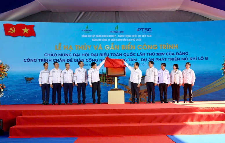 Petrovietnam gắn biển hạng mục trọng yếu Dự án Phát triển mỏ khí Lô B-Ô Môn- Ảnh 1.