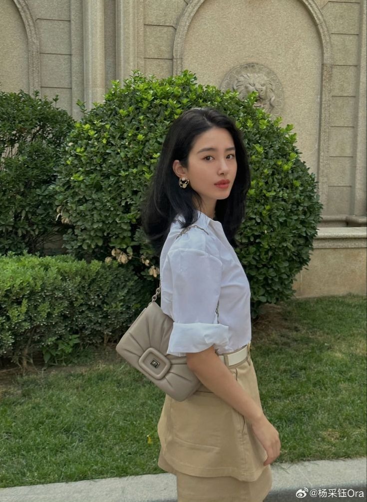 Danh sách tăng lương 2026 không có bạn, đây là 5 cách để vẫn giàu bền vững- Ảnh 2.