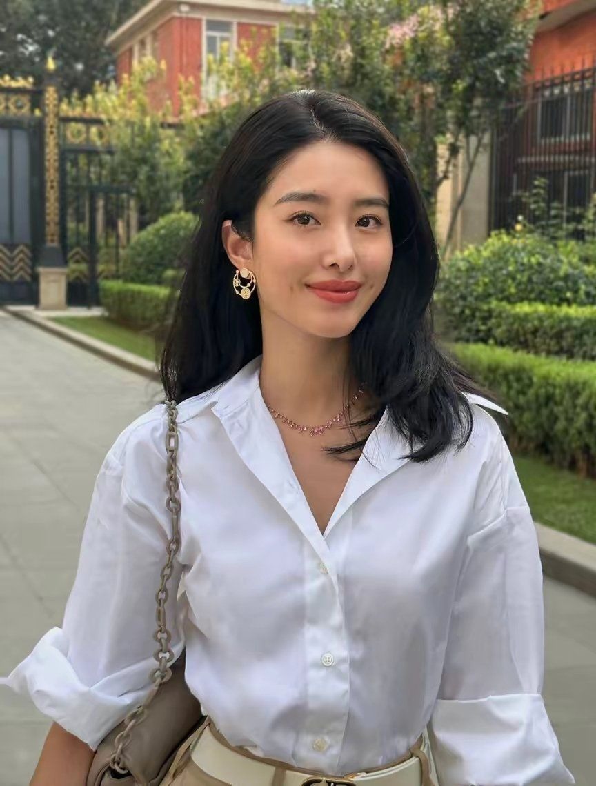 Danh sách tăng lương 2026 không có bạn, đây là 5 cách để vẫn giàu bền vững- Ảnh 1.