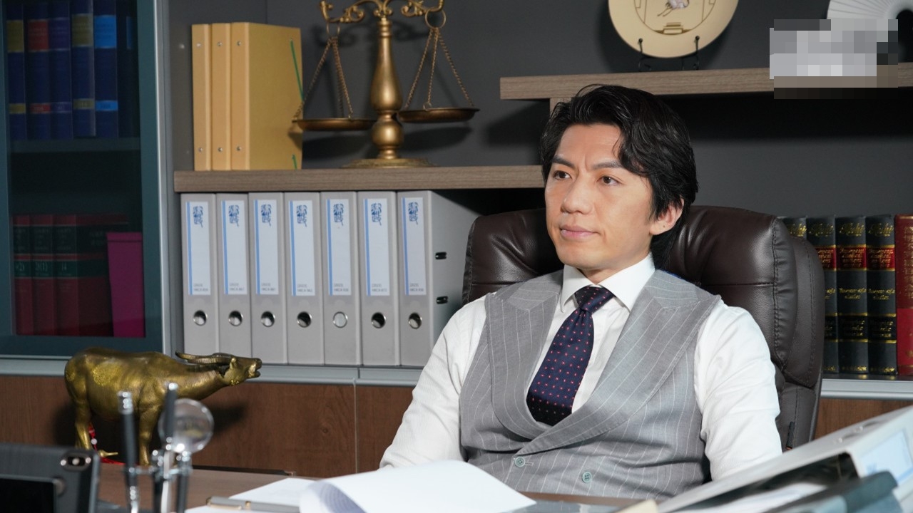 Nam diễn viên tụt dốc không phanh sau khi thành phò mã nghìn tỷ- Ảnh 1. Nam diễn viên tụt dốc không phanh sau khi thành phò mã nghìn tỷ- Ảnh 1.