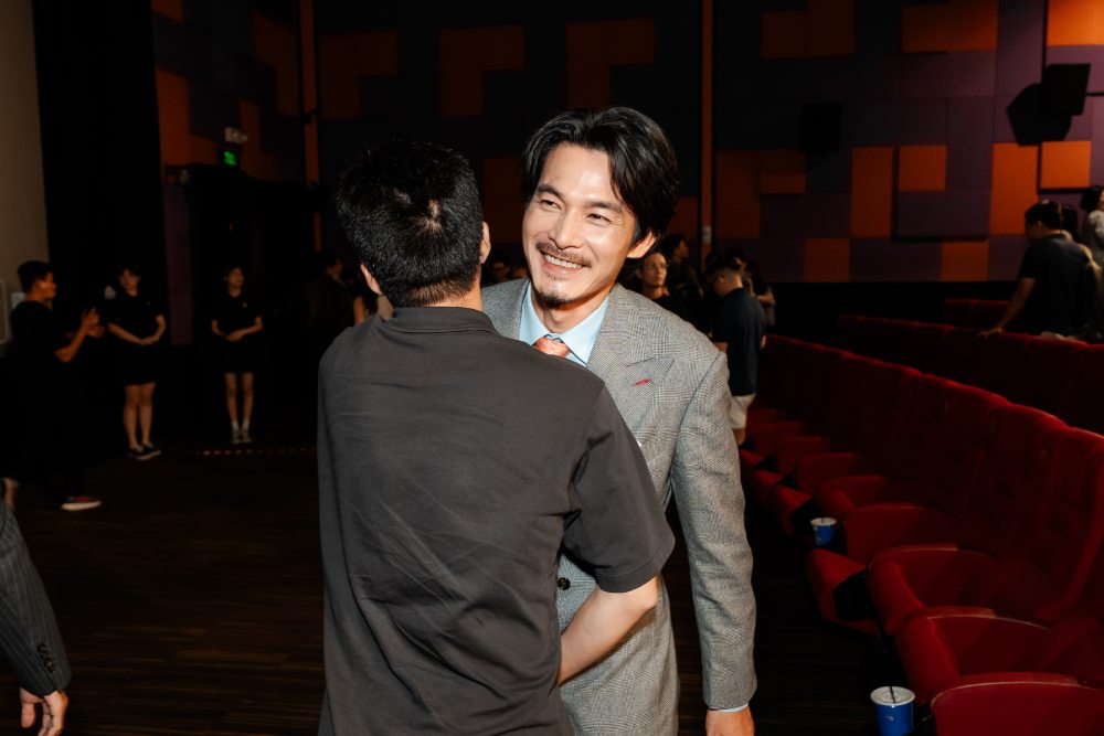 Không thể chê nổi mỹ nam Vbiz đẹp như món quà trời ban: Diễn xuất thượng hạng 5 sao, giọng nói tuyệt đối điện ảnh- Ảnh 4.