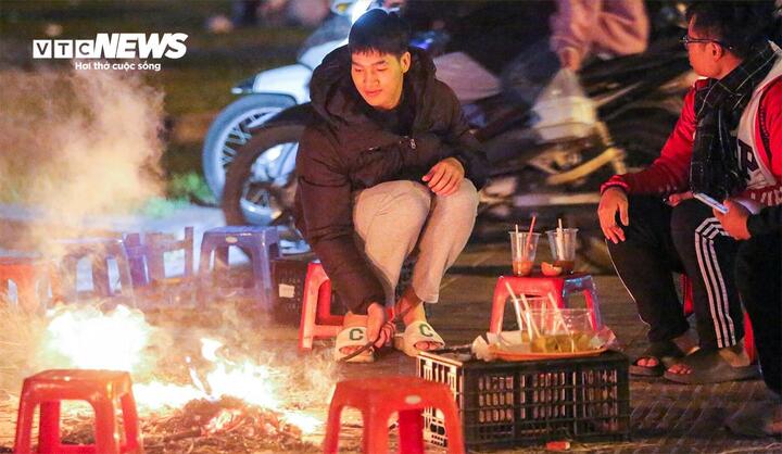 Dự báo thời tiết 10 ngày: Biển Đông đón bão số 14, không khí lạnh tràn về Bắc Bộ- Ảnh 1. Dự báo thời tiết 10 ngày: Biển Đông đón bão số 14, không khí lạnh tràn về Bắc Bộ- Ảnh 1.