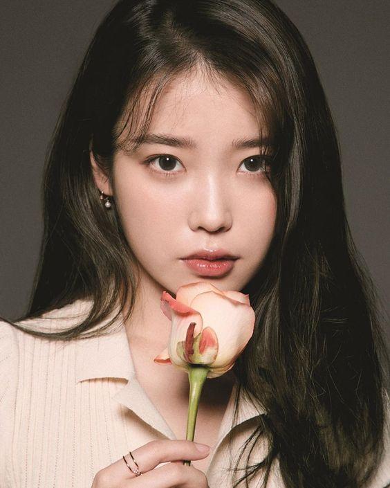 Loại nước "kem dưỡng ẩm tự nhiên" có giá rẻ bèo giúp IU xứng danh mỹ nhân "da không tuổi", mặt mộc vẫn căng mọng collagen- Ảnh 6.