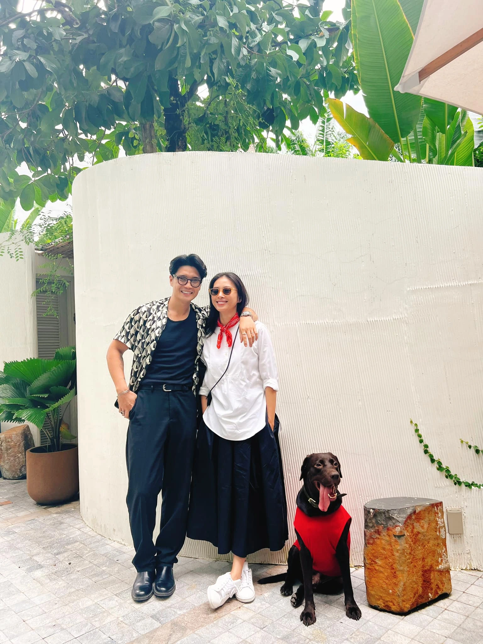 Nữ diễn viên lấy chồng kém 11 tuổi: Sở hữu loạt biệt thự, 46 tuổi sinh con đầu lòng, chồng chăm như em bé- Ảnh 2.