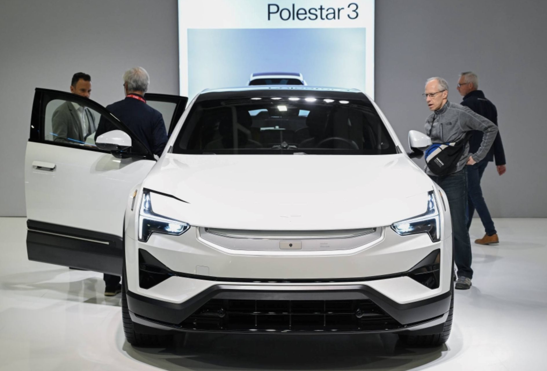 Ngành ô tô Nhật Bản đang mất hàng tỷ USD lợi nhuận, kế sinh nhai của hơn 4 triệu lao động lung lay- Ảnh 1.