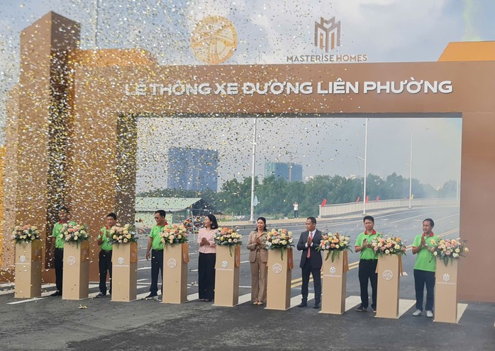 Chính thức thông xe đường Liên Phường, giảm áp lực nút giao An Phú lớn nhất TP.HCM- Ảnh 1.