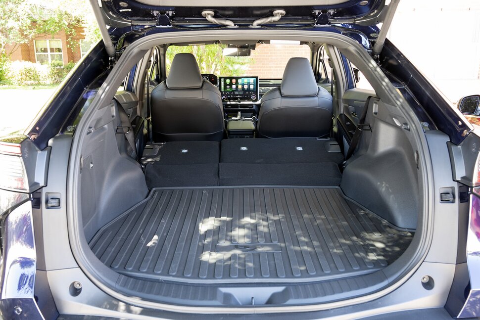 Toyota bZ4X 2026 bán thêm ở một thị trường gần Việt Nam: Giá quy đổi từ hơn 1,2 tỷ đồng, 2 bản, chạy 600km/sạc- Ảnh 17. Toyota bZ4X 2026 bán thêm ở một thị trường gần Việt Nam: Giá quy đổi từ hơn 1,2 tỷ đồng, 2 bản, chạy 600km/sạc- Ảnh 17.