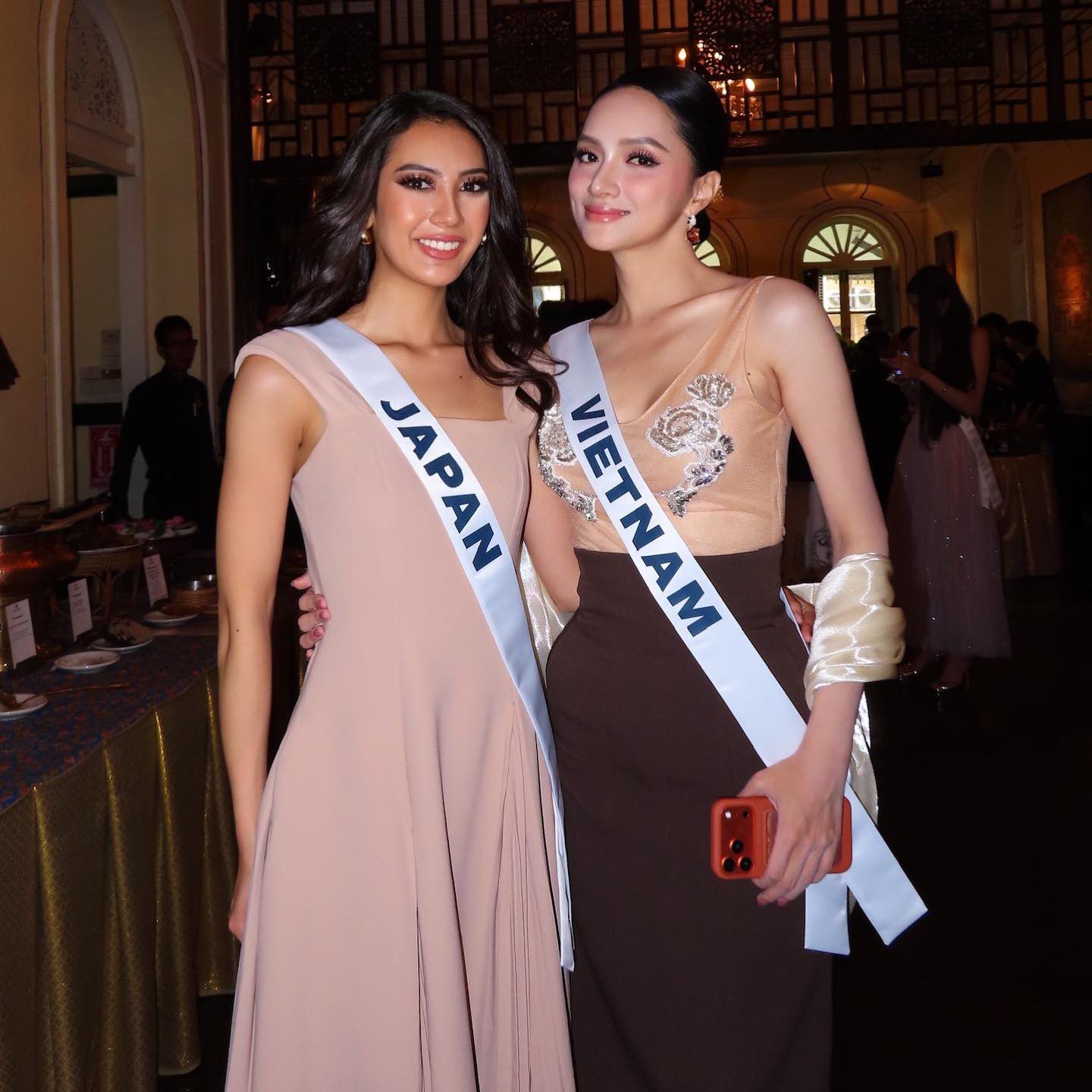 Hương Giang "biến hình" gây sốc tại Miss Universe khiến truyền thông quốc tế hú hét- Ảnh 5. Hương Giang "biến hình" gây sốc tại Miss Universe khiến truyền thông quốc tế hú hét- Ảnh 5.