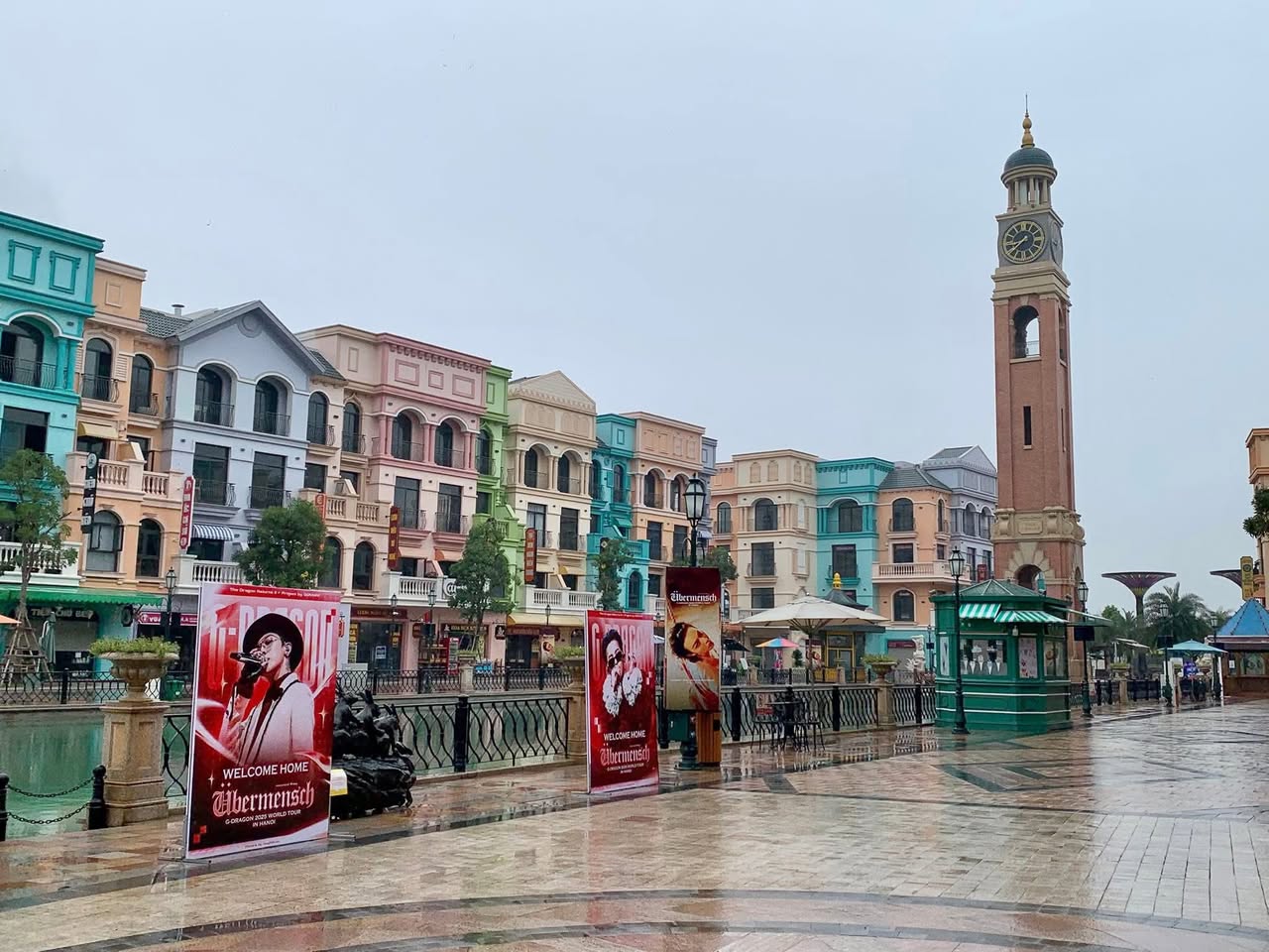 Khắp nơi chào đón G-DRAGON chuyên nghiệp và nhiệt tình - cách Hà Nội tổ chức concert khiến fan quốc tế cũng phải trầm trồ!- Ảnh 1. Khắp nơi chào đón G-DRAGON chuyên nghiệp và nhiệt tình - cách Hà Nội tổ chức concert khiến fan quốc tế cũng phải trầm trồ!- Ảnh 1.