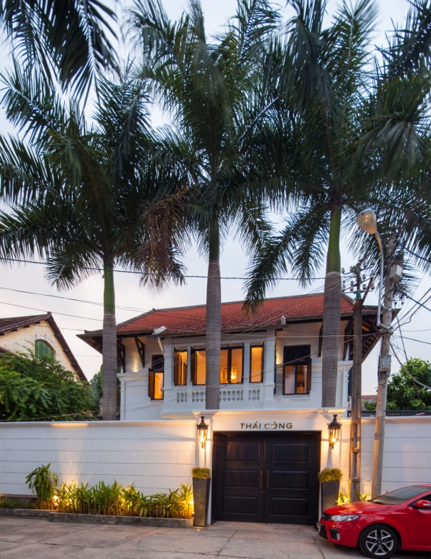 Bên trong căn nhà cổ hơn 100 năm của Quách Thái Công ở khu "đất vàng" TP.HCM- Ảnh 2. Bên trong căn nhà cổ hơn 100 năm của Quách Thái Công ở khu "đất vàng" TP.HCM- Ảnh 2.