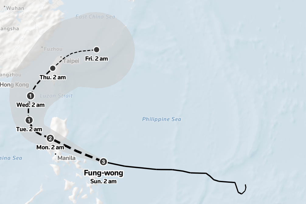 Đường đi dị thường của cơn bão quái vật “Phượng Hoàng”- Ảnh 1. Đường đi dị thường của cơn bão quái vật “Phượng Hoàng”- Ảnh 1.