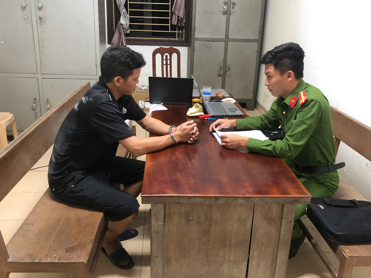 Bắt Bùi Ngọc Hiểu sinh năm 1990- Ảnh 1. Bắt Bùi Ngọc Hiểu sinh năm 1990- Ảnh 1.