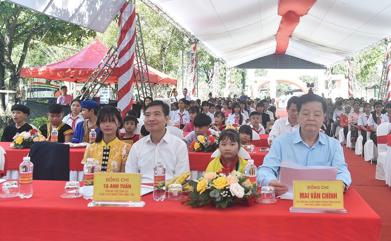 TỔNG THUẬT: Khởi công xây dựng các trường phổ thông nội trú tại các xã biên giới đất liền- Ảnh 24.