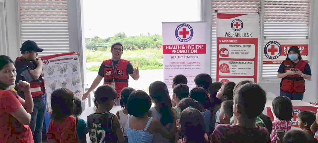 Siêu bão Fung Wong giật 230 km/giờ đổ bộ Philippines, đã có người thiệt mạng- Ảnh 2. img