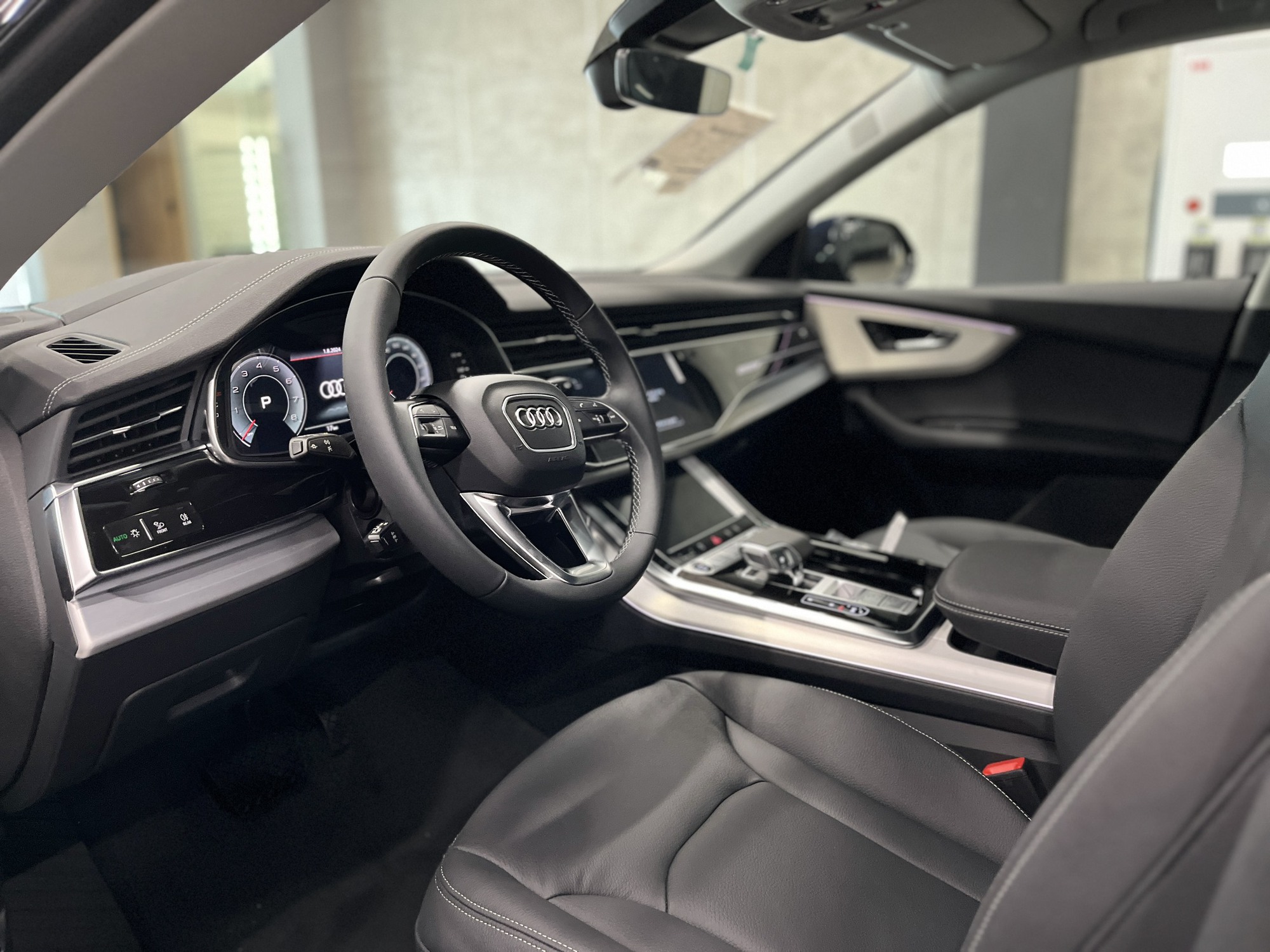 Loạt xe Audi giảm giá mạnh cuối năm tại Việt Nam: Giảm nhiều nhất gần 380 triệu đồng, phần lớn là SUV, đáp trả BMW, Mercedes- Ảnh 12. Loạt xe Audi giảm giá mạnh cuối năm tại Việt Nam: Giảm nhiều nhất gần 380 triệu đồng, phần lớn là SUV, đáp trả BMW, Mercedes- Ảnh 12.