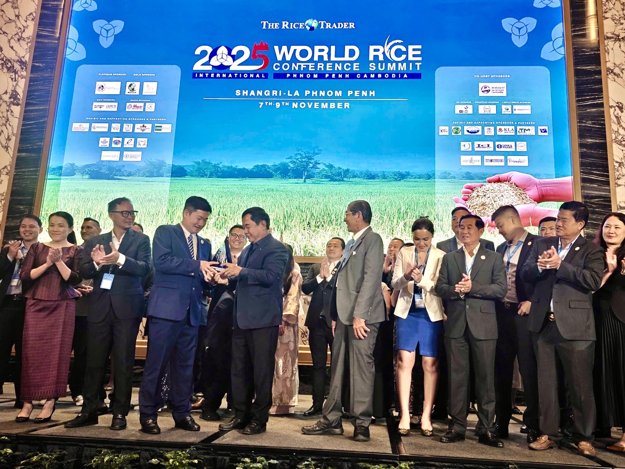 Gạo ST 25 lần thứ 3 thắng giải "gạo ngon nhất thế giới"- Ảnh 1. Gạo ST 25 lần thứ 3 thắng giải "gạo ngon nhất thế giới"- Ảnh 1.