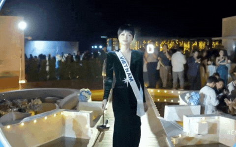 Hương Giang "biến hình" gây sốc tại Miss Universe khiến truyền thông quốc tế hú hét- Ảnh 3. Hương Giang "biến hình" gây sốc tại Miss Universe khiến truyền thông quốc tế hú hét- Ảnh 3.