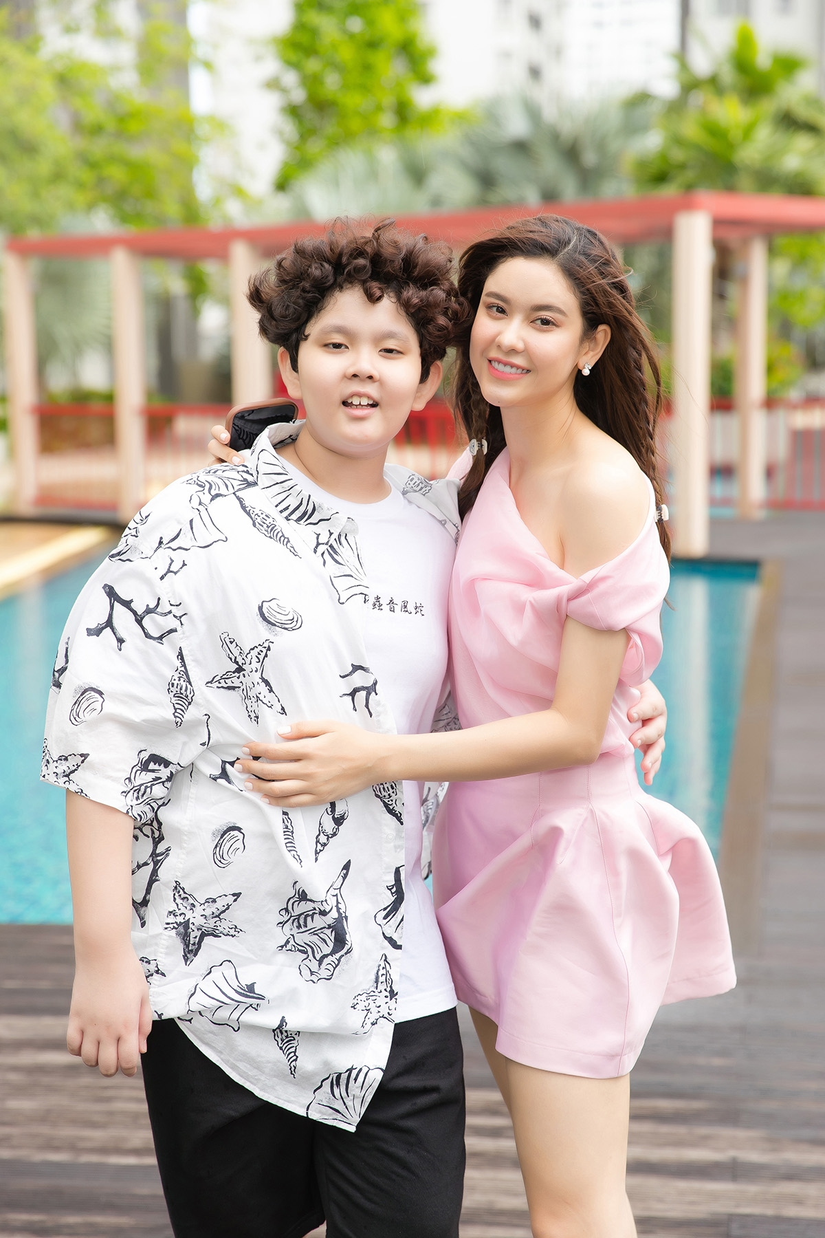 Nữ diễn viên ly hôn vẫn từng ở chung nhà chồng cũ: U40 trẻ đẹp, sống chậm sau biến cố sức khỏe- Ảnh 3. Nữ diễn viên ly hôn vẫn từng ở chung nhà chồng cũ: U40 trẻ đẹp, sống chậm sau biến cố sức khỏe- Ảnh 3.