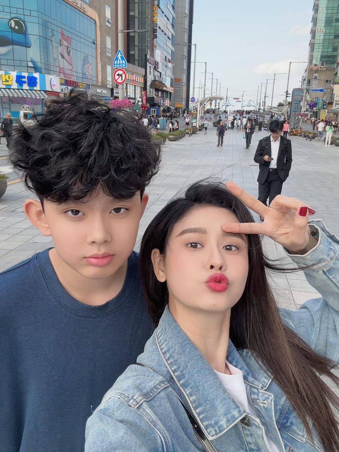 Nữ diễn viên ly hôn vẫn từng ở chung nhà chồng cũ: U40 trẻ đẹp, sống chậm sau biến cố sức khỏe- Ảnh 5. Nữ diễn viên ly hôn vẫn từng ở chung nhà chồng cũ: U40 trẻ đẹp, sống chậm sau biến cố sức khỏe- Ảnh 5.