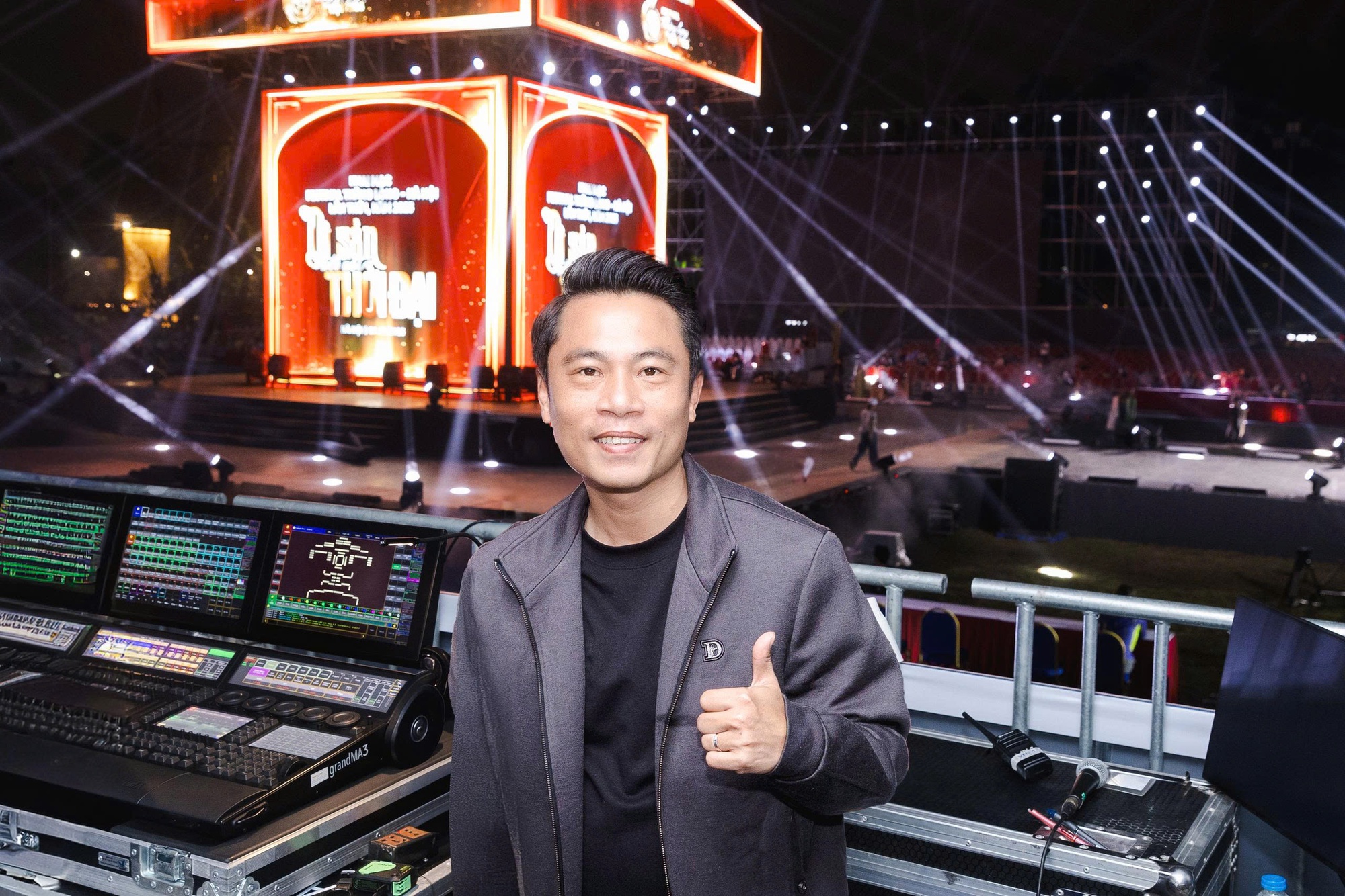 Hàng tấn thiết bị hiện đại được vận chuyển đến Hoàng Thành Thăng Long: Người đứng sau 'kế hoạch' này tiết lộ những thách thức mất ăn, mất ngủ- Ảnh 4. Hàng tấn thiết bị hiện đại được vận chuyển đến Hoàng Thành Thăng Long: Người đứng sau 'kế hoạch' này tiết lộ những thách thức mất ăn, mất ngủ- Ảnh 4.