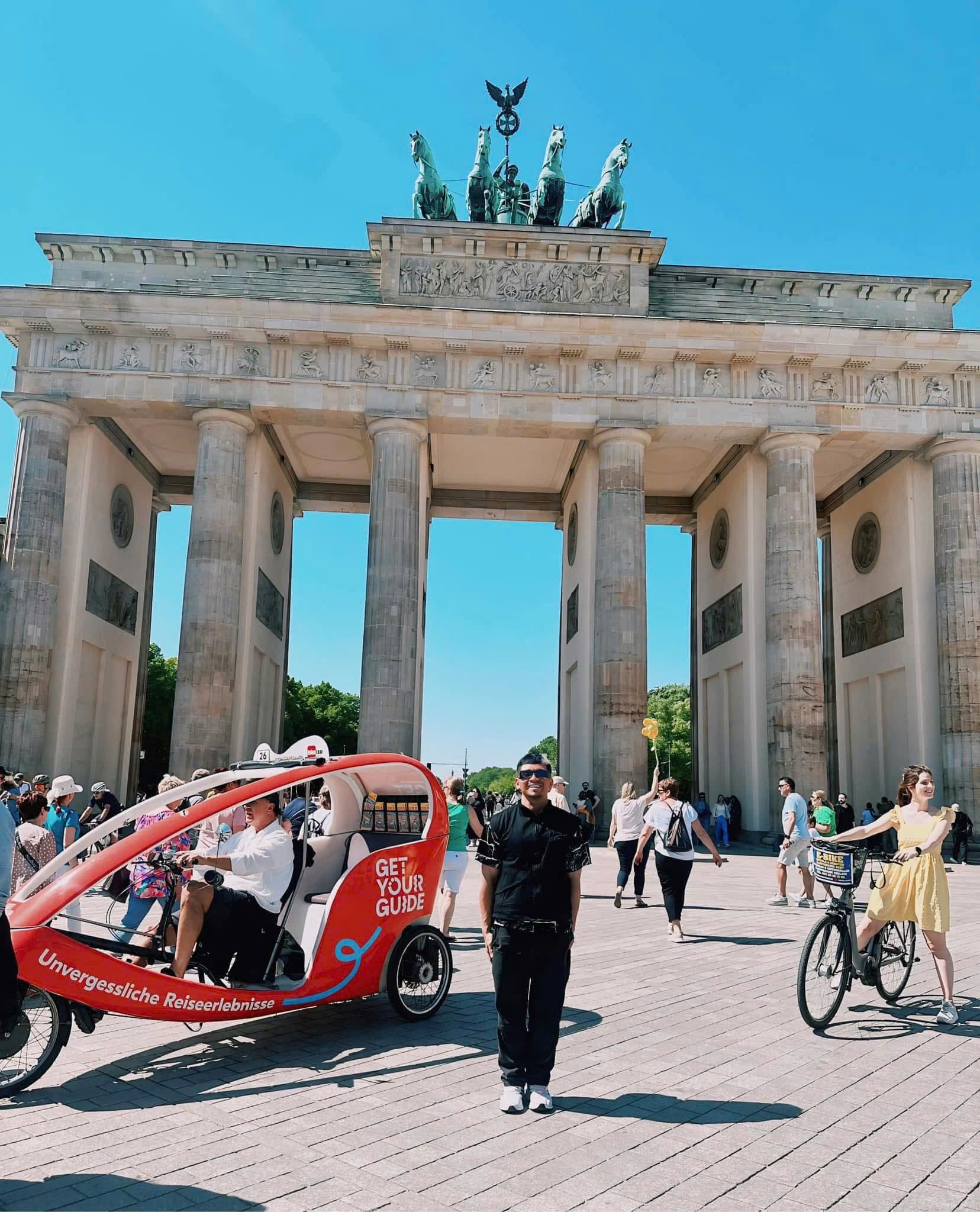 Nam ca sĩ, diễn viên bỏ nghề đi làm travel blogger: 2 năm đi 118 quốc gia, mua nhà xe, cuộc sống viên mãn- Ảnh 6. Nam ca sĩ, diễn viên bỏ nghề đi làm travel blogger: 2 năm đi 118 quốc gia, mua nhà xe, cuộc sống viên mãn- Ảnh 6.