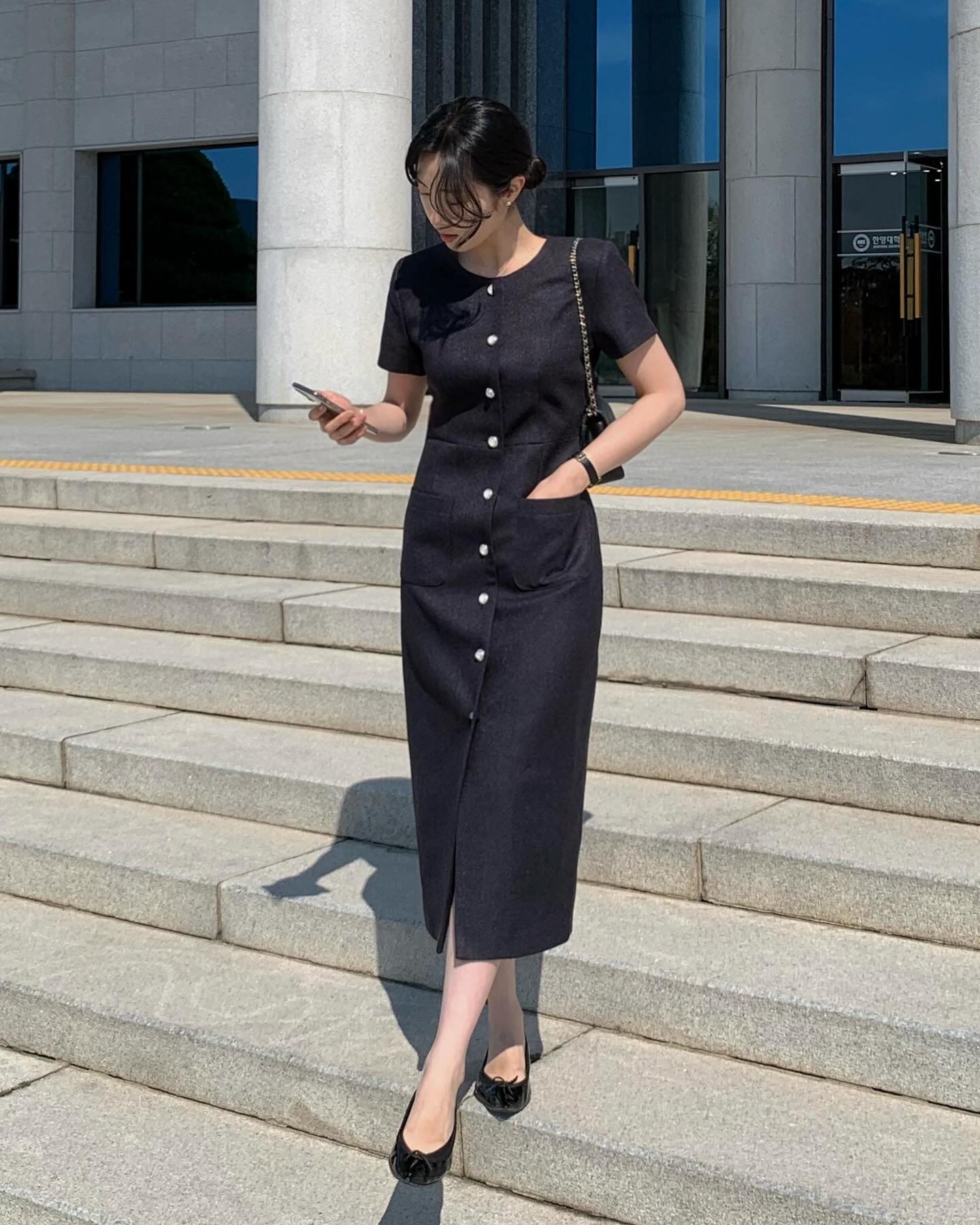 6 món thời trang giúp chị em xây dựng phong cách tối giản cực xuất sắc, sang năm vẫn mặc đẹp- Ảnh 14.