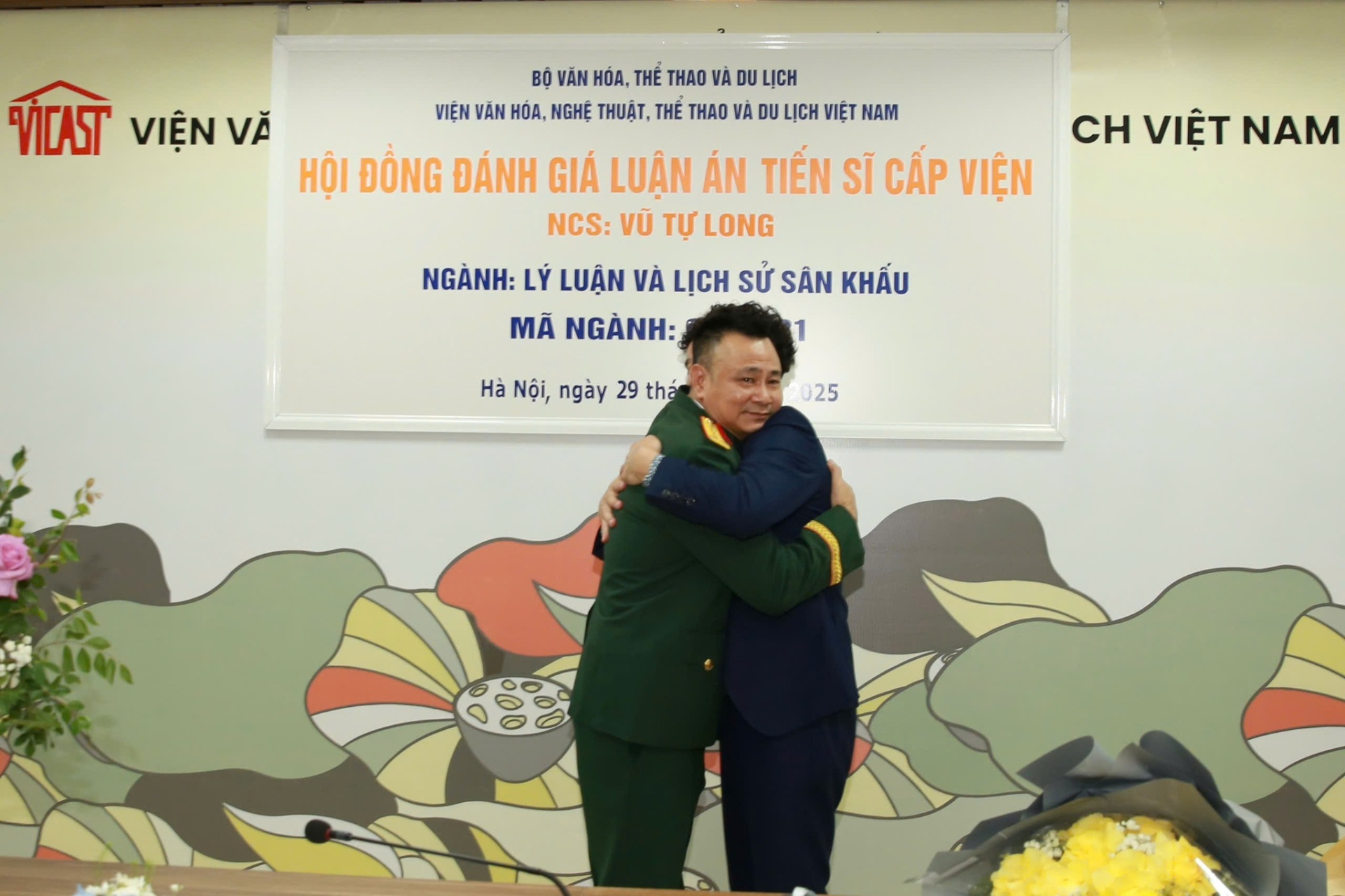 Tình bạn "trăm năm có một" của Cục trưởng Xuân Bắc và Tiến sĩ Tự Long- Ảnh 1.