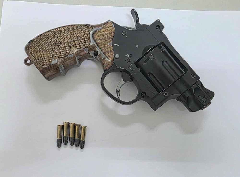 Bắt tạm giam Trương Văn Bạch sinh năm 1986- Ảnh 1. Bắt tạm giam Trương Văn Bạch sinh năm 1986- Ảnh 1.