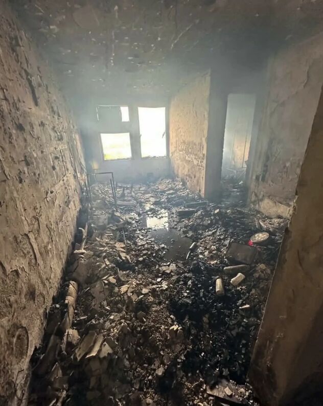 Người phụ nữ anh hùng trong đám cháy ở Hong Kong (Trung Quốc)- Ảnh 2.