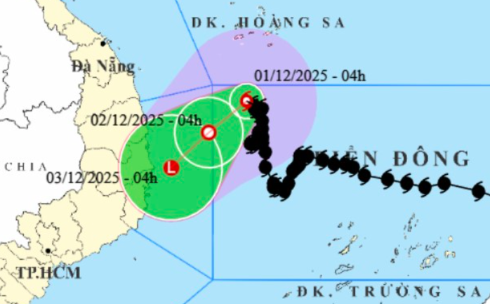 Bão số 15 sắp đổi hướng di chuyển, hướng vào từ Gia Lai - Khánh Hoà- Ảnh 1. Bão số 15 sắp đổi hướng di chuyển, hướng vào từ Gia Lai - Khánh Hoà- Ảnh 1.
