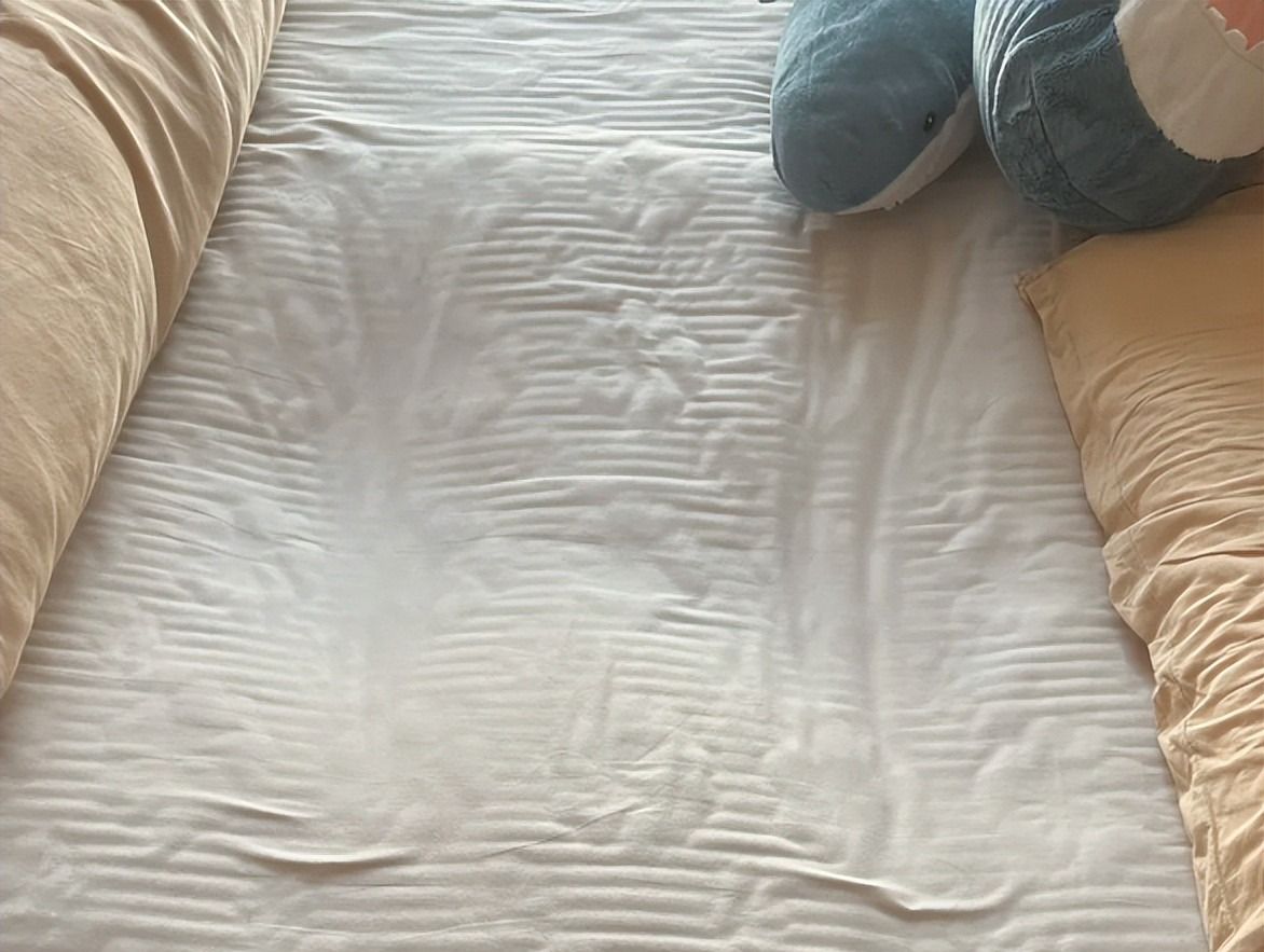 6 thứ trong nhà nên VỨT sớm, càng để lâu càng rước hoạ vào người- Ảnh 2. 6 thứ trong nhà nên VỨT sớm, càng để lâu càng rước hoạ vào người- Ảnh 2.