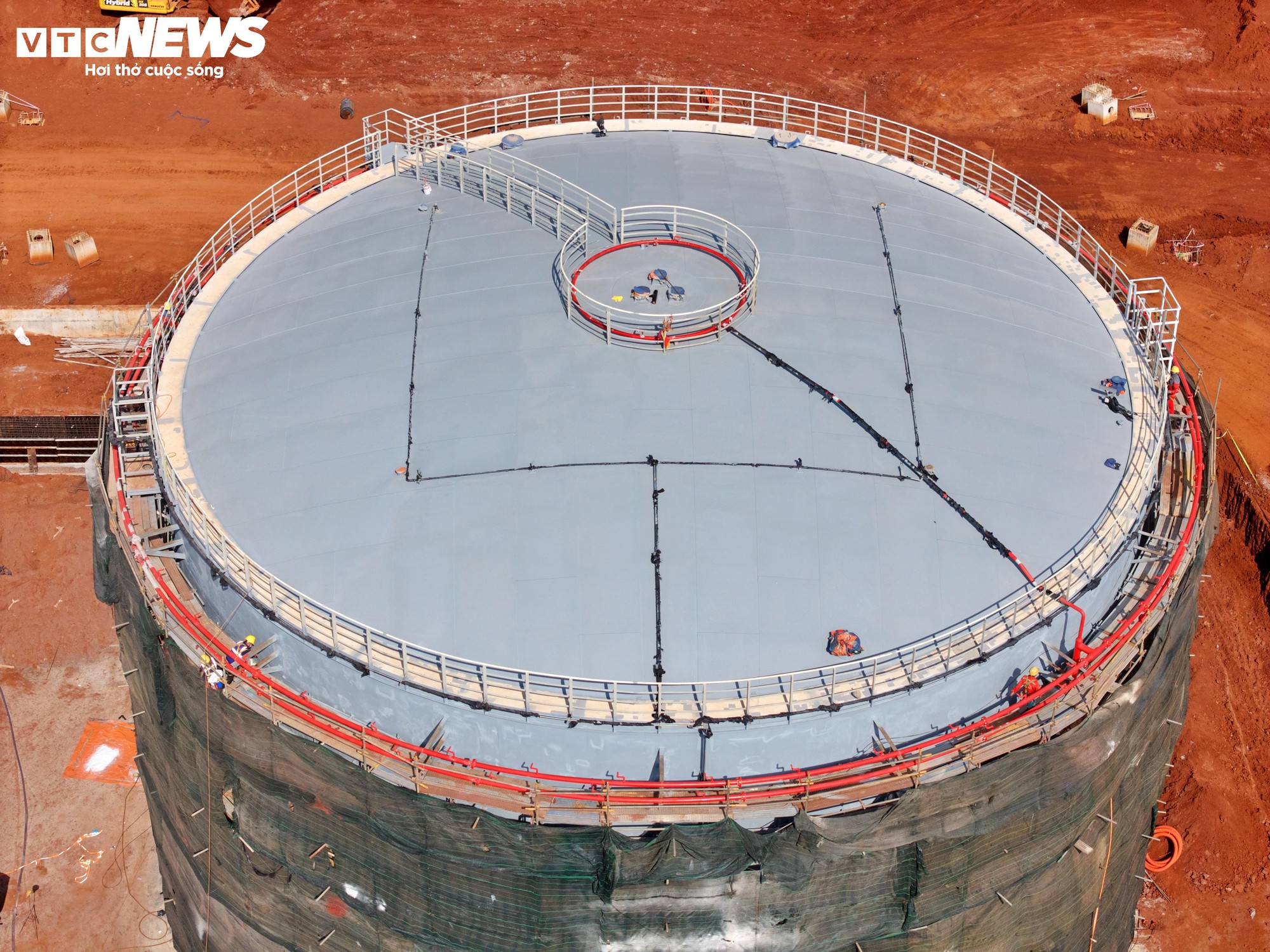 Cận cảnh hệ thống chứa nhiên liệu hơn 2.800 tỷ ở sân bay Long Thành- Ảnh 4.