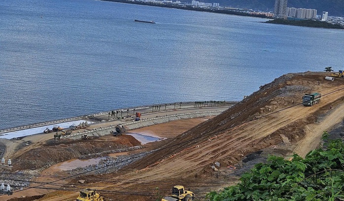 Nhiều tập đoàn cảng biển hàng đầu thế giới tham gia dự thầu dự án Cảng Liên Chiểu- Ảnh 1.