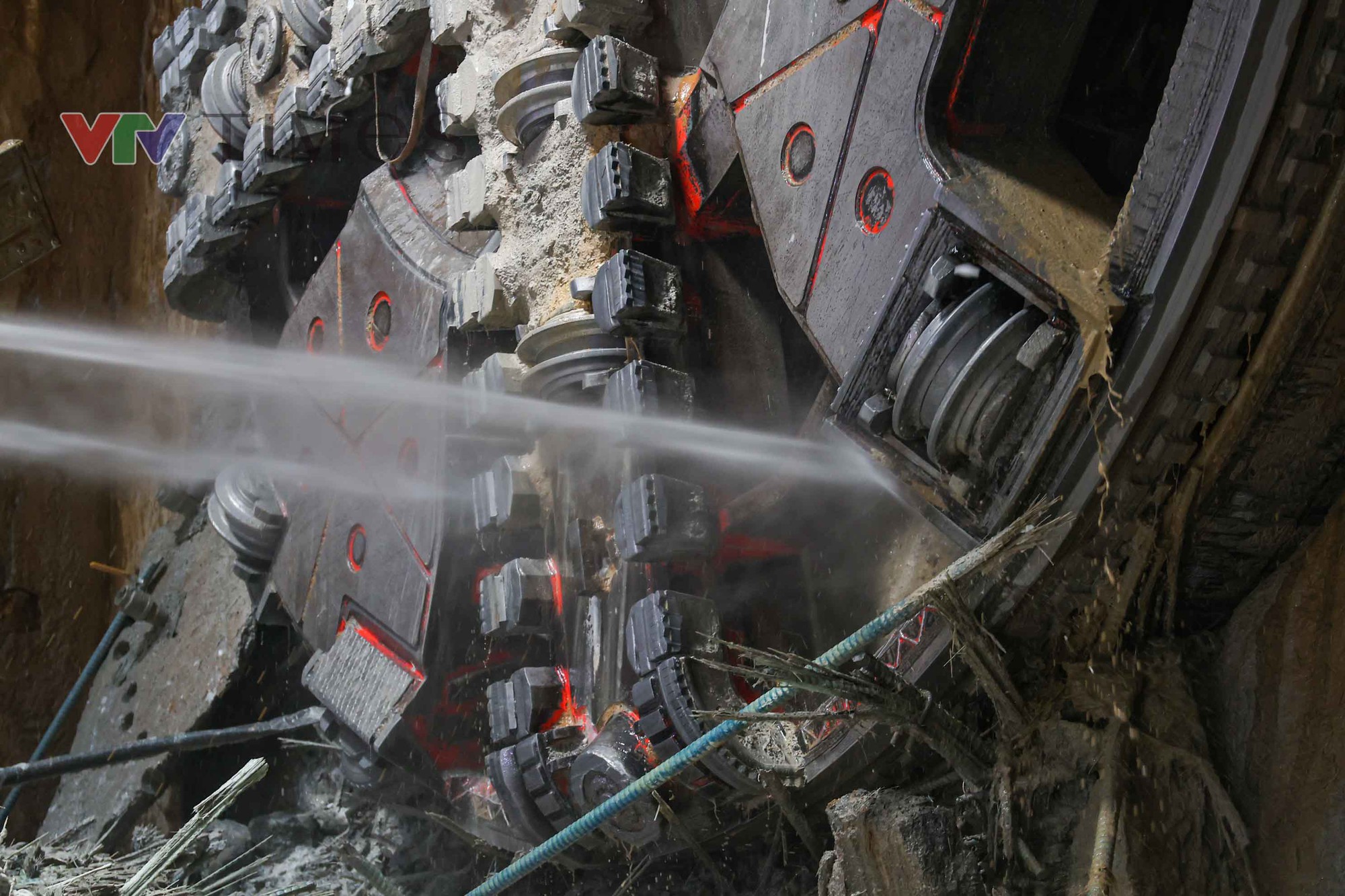 Máy đào hầm "Thần Tốc" về đích, hoàn thành khoan 4 ga ngầm tuyến Metro Nhổn - ga Hà Nội- Ảnh 8.