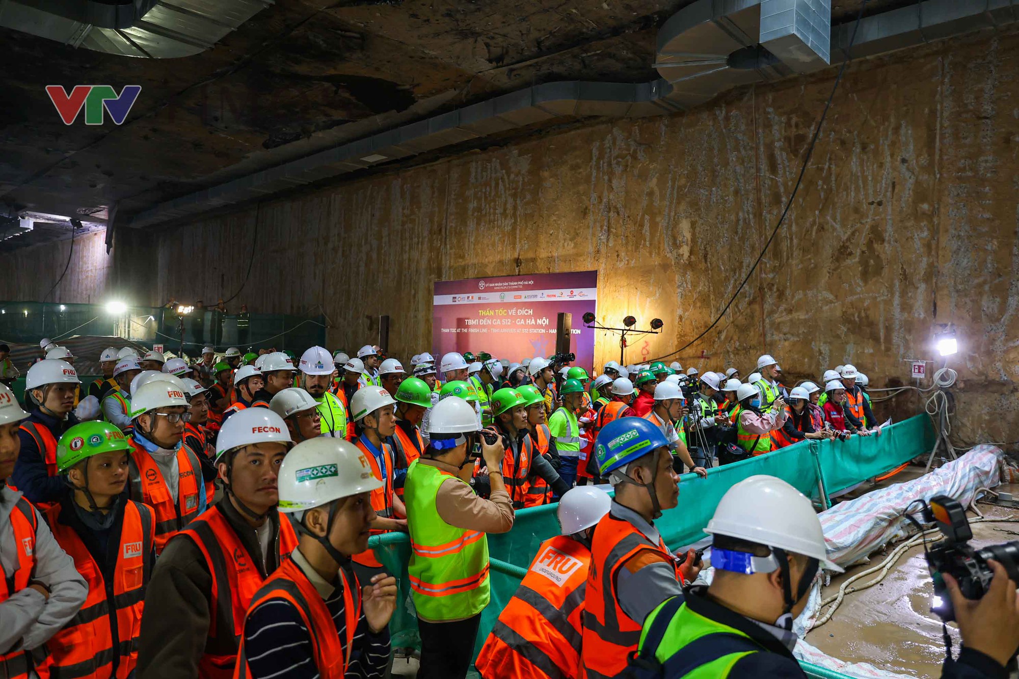 Máy đào hầm "Thần Tốc" về đích, hoàn thành khoan 4 ga ngầm tuyến Metro Nhổn - ga Hà Nội- Ảnh 10.