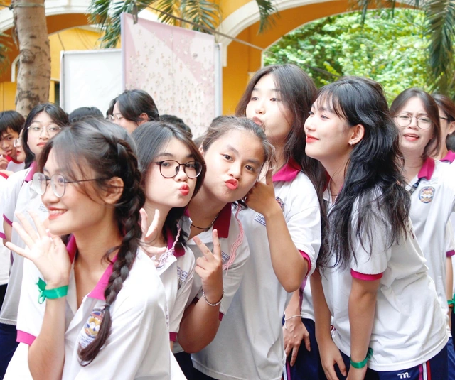 Từng là bệnh viện, ngôi trường này giờ siêu hot tại TP.HCM: Kiến trúc đẹp miễn chê, giơ máy lên là có ảnh đẹp- Ảnh 4. Từng là bệnh viện, ngôi trường này giờ siêu hot tại TP.HCM: Kiến trúc đẹp miễn chê, giơ máy lên là có ảnh đẹp- Ảnh 4.