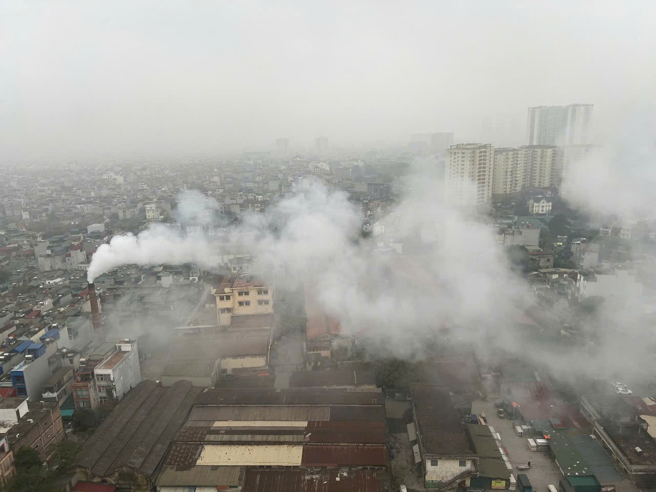Hà Nội ô nhiễm nghiêm trọng, đề nghị doanh nghiệp lớn giảm phát thải- Ảnh 3.