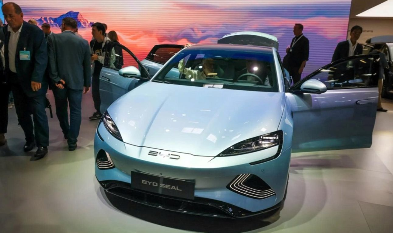 BYD tiếp tục thu hồi 90.000 xe hybrid kém chất lượng, niềm tin bị xói mòn nghiêm trọng- Ảnh 1.