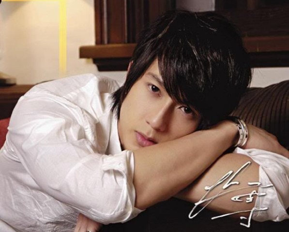 Có phải mỹ nam này uống thuốc trường sinh không mà trẻ mãi thế: U50 mà tưởng con của bạn cùng lứa- Ảnh 5.