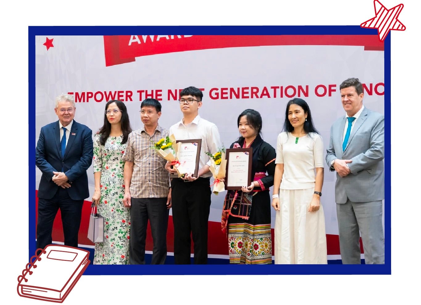 Nữ sinh dân tộc Khơ Mú chạm tay tới cánh cổng đại học quốc tế, nuôi dưỡng khát vọng thắp lửa cho trẻ em vùng cao - Ảnh 1.