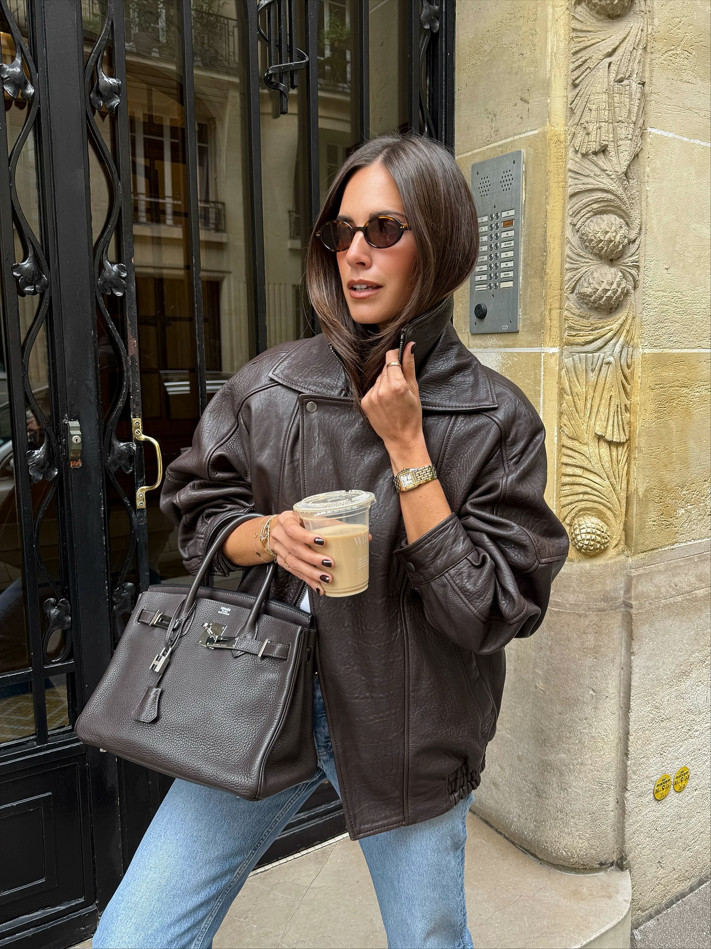 5 món thời trang then chốt trong tủ đồ tối giản của phụ nữ Pháp, có hết thì ai cũng mặc đẹp và sang- Ảnh 1. 5 món thời trang then chốt trong tủ đồ tối giản của phụ nữ Pháp, có hết thì ai cũng mặc đẹp và sang- Ảnh 1.