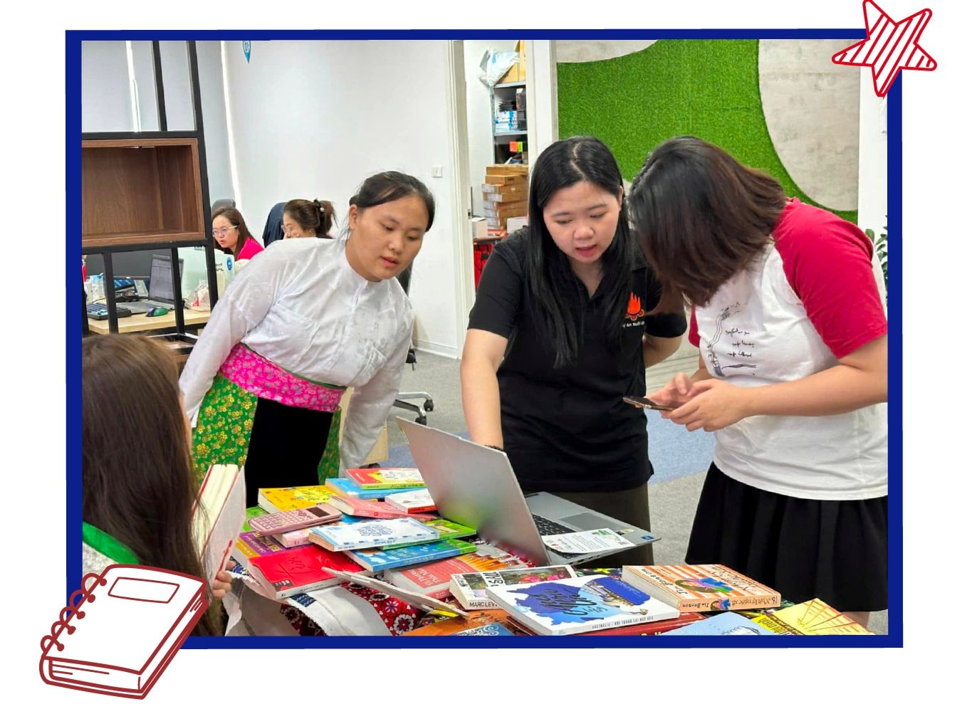 Nữ sinh dân tộc Khơ Mú chạm tay tới cánh cổng đại học quốc tế, nuôi dưỡng khát vọng thắp lửa cho trẻ em vùng cao - Ảnh 6.